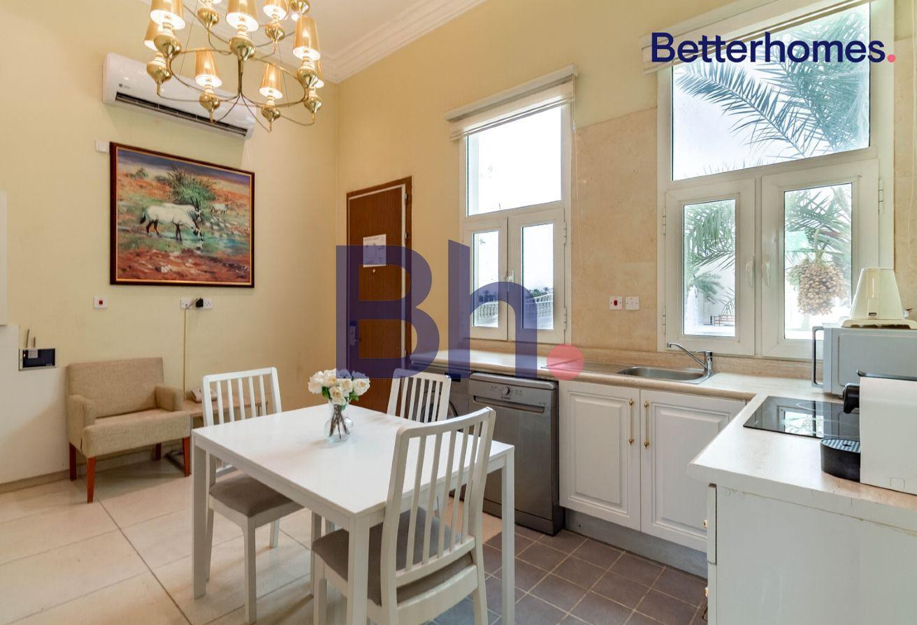 CHIC 2-BEDROOMS TOWNHOUSE WITH HOTEL EXPERIENCE - Townhouse in Doha