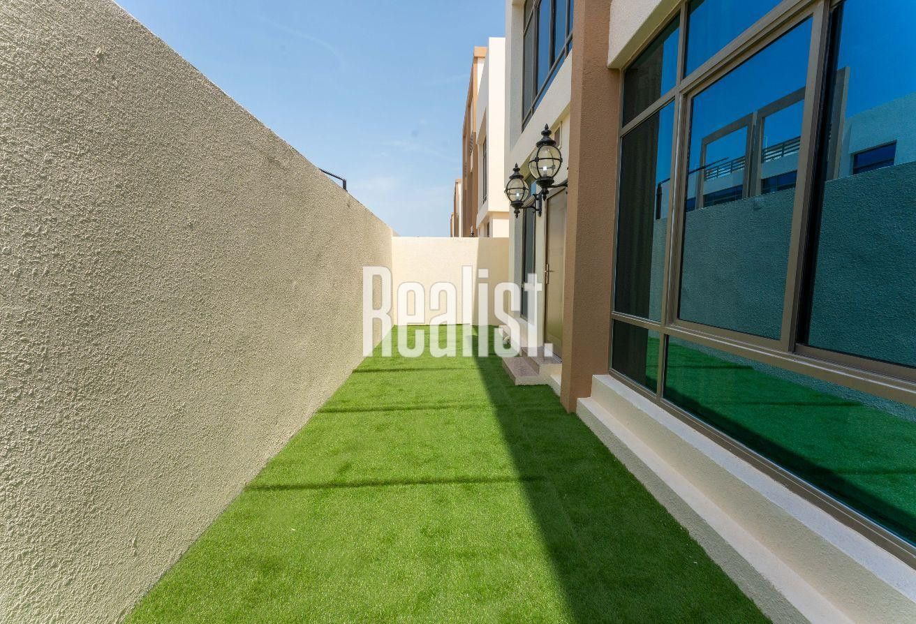 TITLE DEED | 4 BEDROOM FURNISHED VILLA | BRAND NEW - Villa in Ezdan Oasis