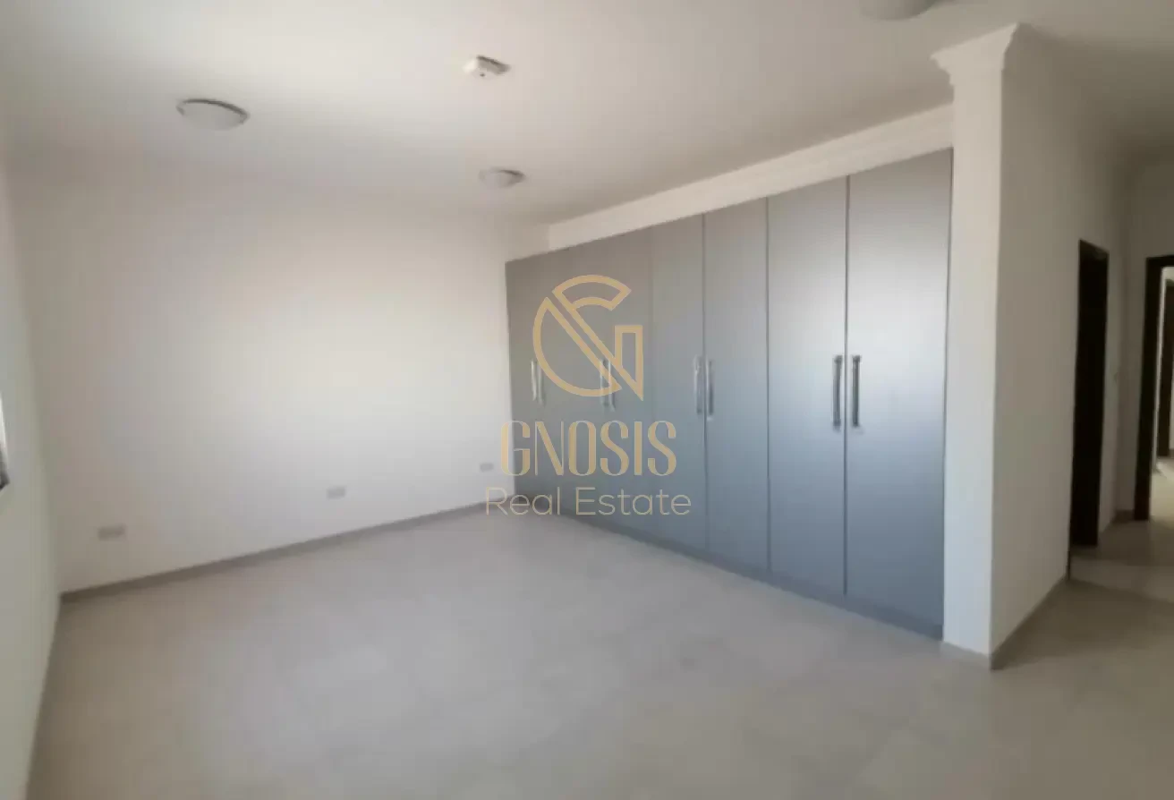SPACIOUS 5 BEDROOM STANDALONE VILLA IN AIN KHALID - Villa in Ain Khaled