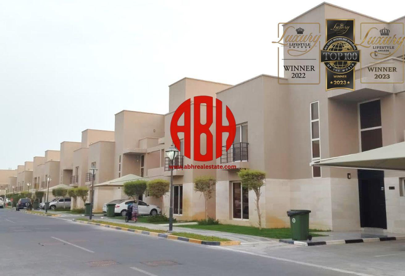 EXCLUSIVE 4BDR VILLA FURNISHED | PREMIUM AMENITIES - Compound Villa in Doha