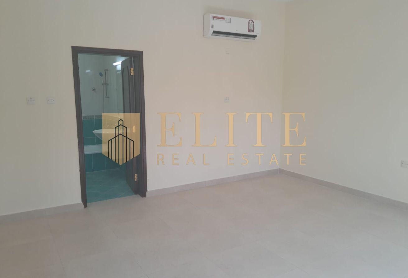 3-Bedroom Apartment + Maid’s Room in Prime Qatif - Compound Villa in Legtaifiya Lagoon