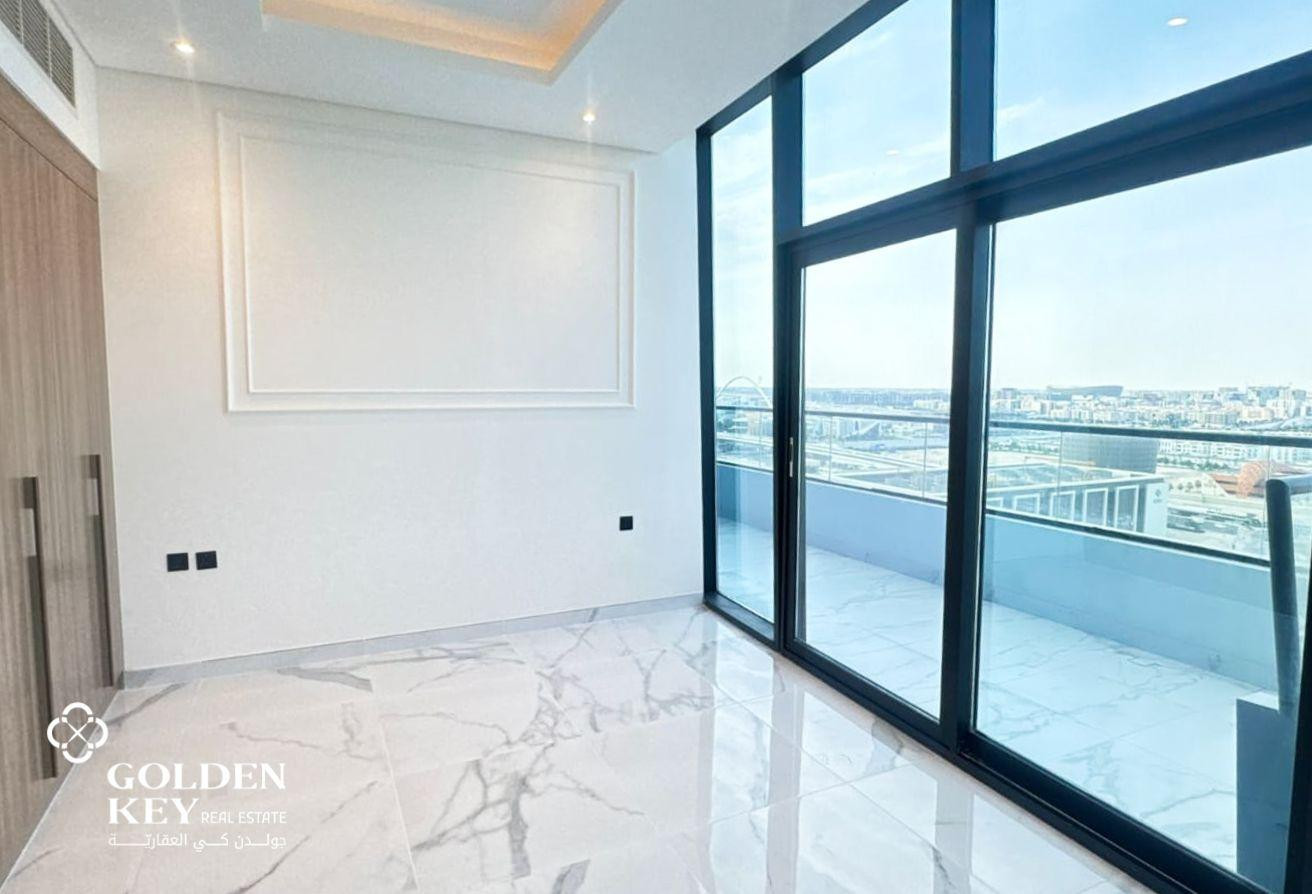 Spacious 3BR + Maid Apartment | Marina Lusail