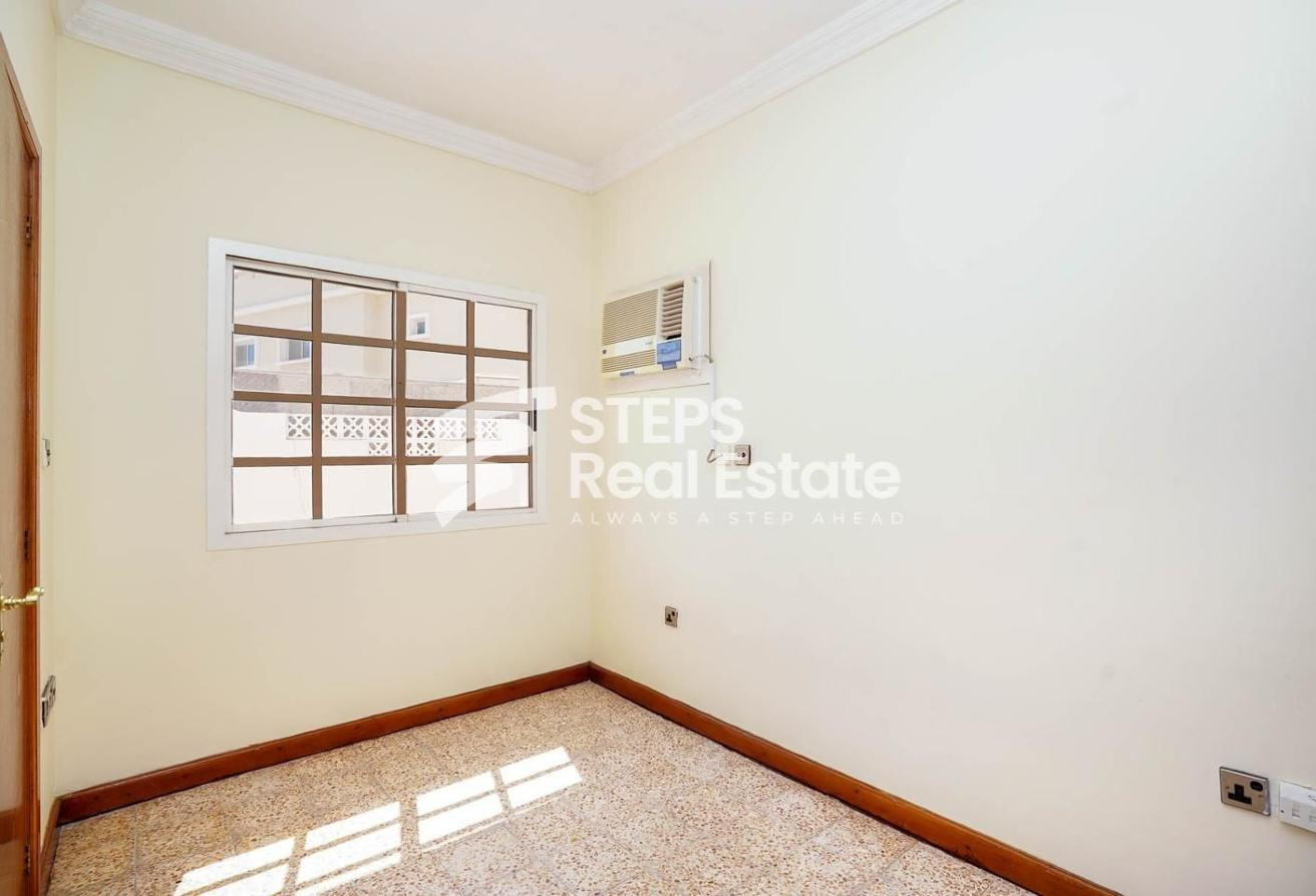 Amazing 4 BHK with Maids Room Compound Villa - Compound Villa in Al Soudan