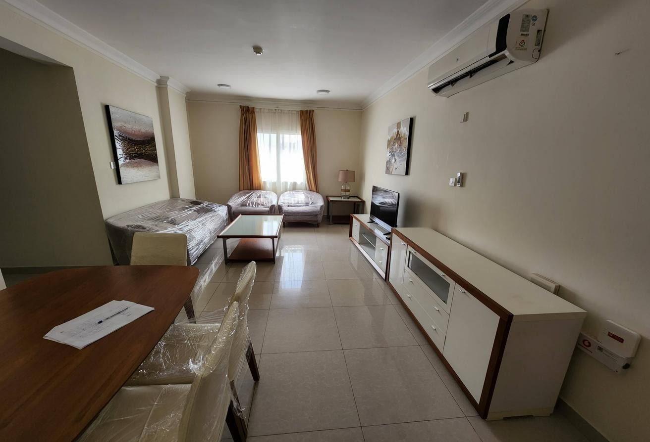 Specious fully Furnished 3BHK For Family In Ghuwai - Apartment in Umm Ghuwailina