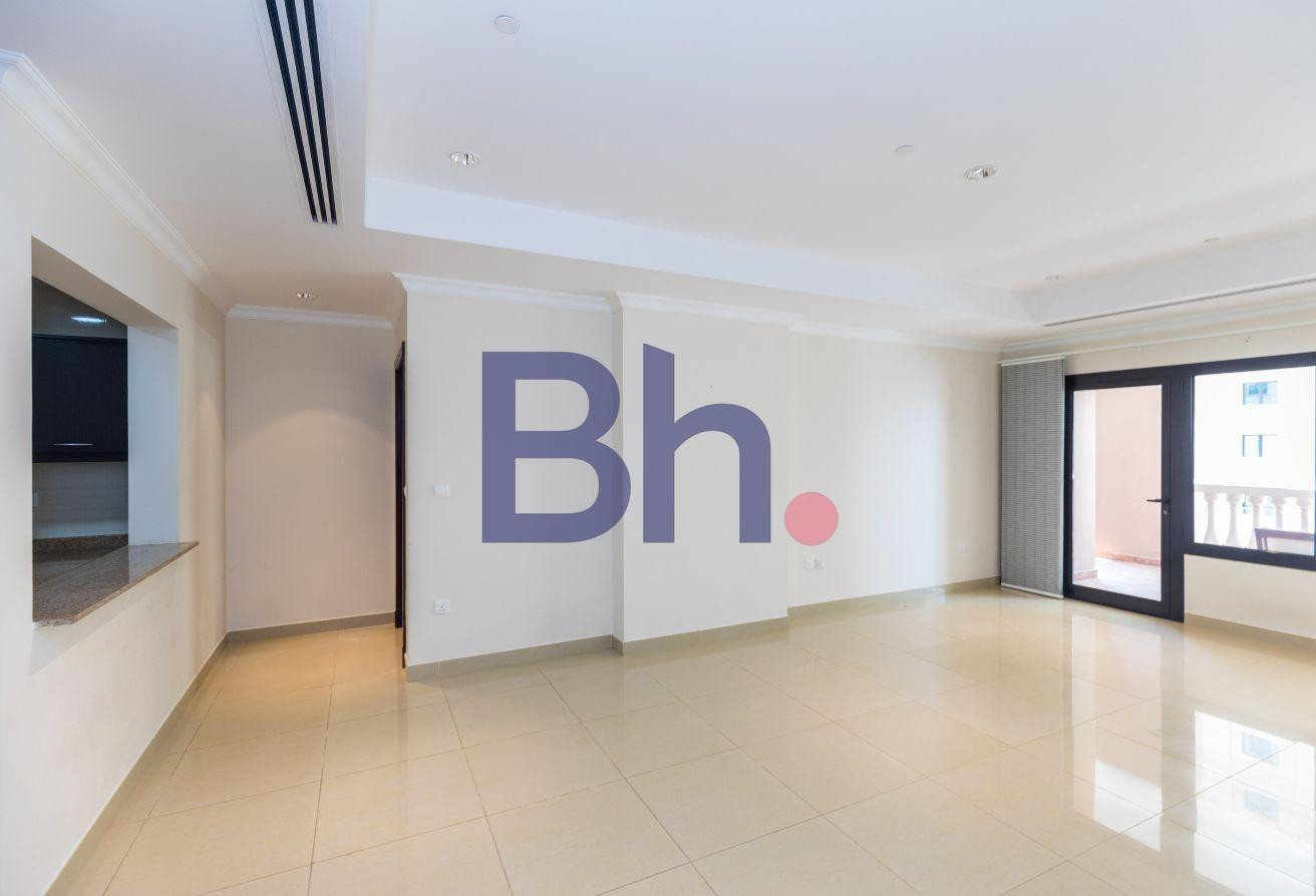 SEMI-FURNISHED APARTMENT FOR SALE IN PORTO ARABIA - Apartment in West Porto Drive