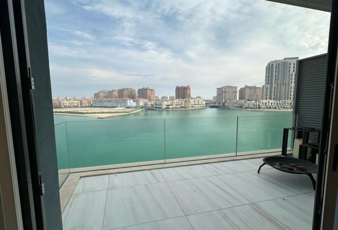 SEA VIEW LUXURY FURNISHED 1BR APARTMENT - Apartment in Gewan Island