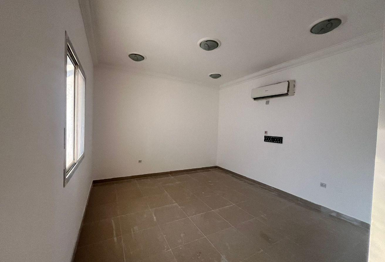 Fully Renovated 6 Bed Standalone Villa / Sumaisma - Villa in Sumaysimah