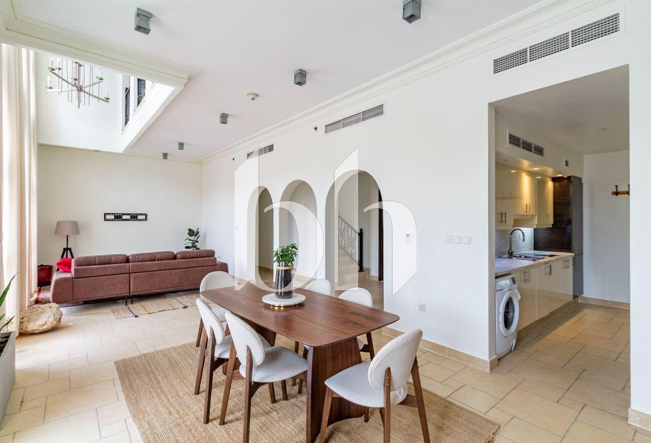 SEMI FURNISHED TRIPLEX | 3 BEDROOMS | BEACH ACCESS