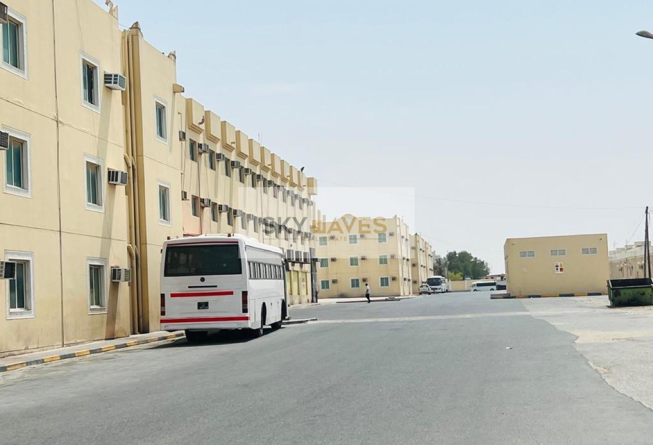 5BR LABOUR ACCOMODATION AVAIL;ABLE INDUSTRAIL AREA - Labor Camp in Industrial Area