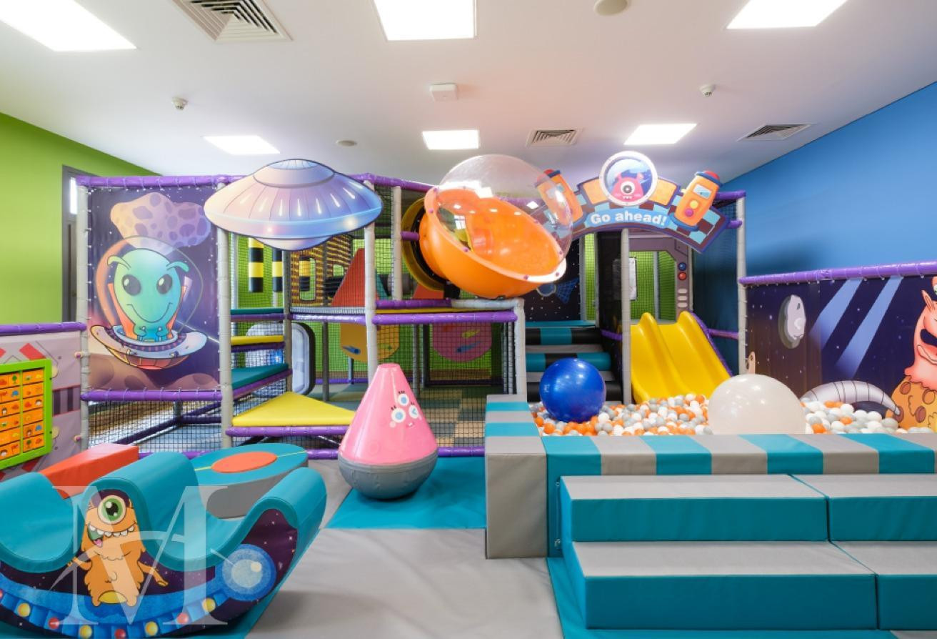 PREMIER 3BDR+Maids room| No commission | Bills in