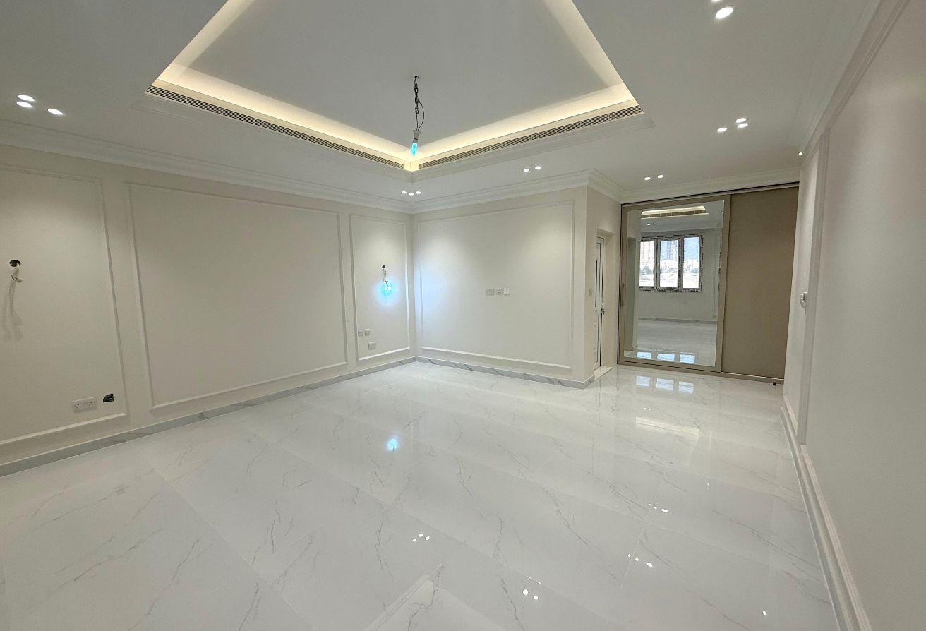 ULTRA-LUXURY 6BR VILLA WITH POOL &amp; BASEMENT - Villa in Lusail City