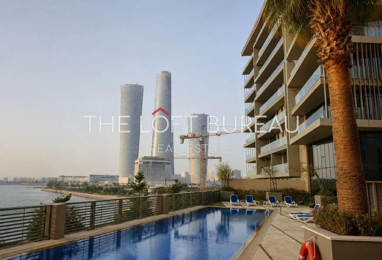 HURRY UP / GOOD INVESTMENT / STADUIM VIEW