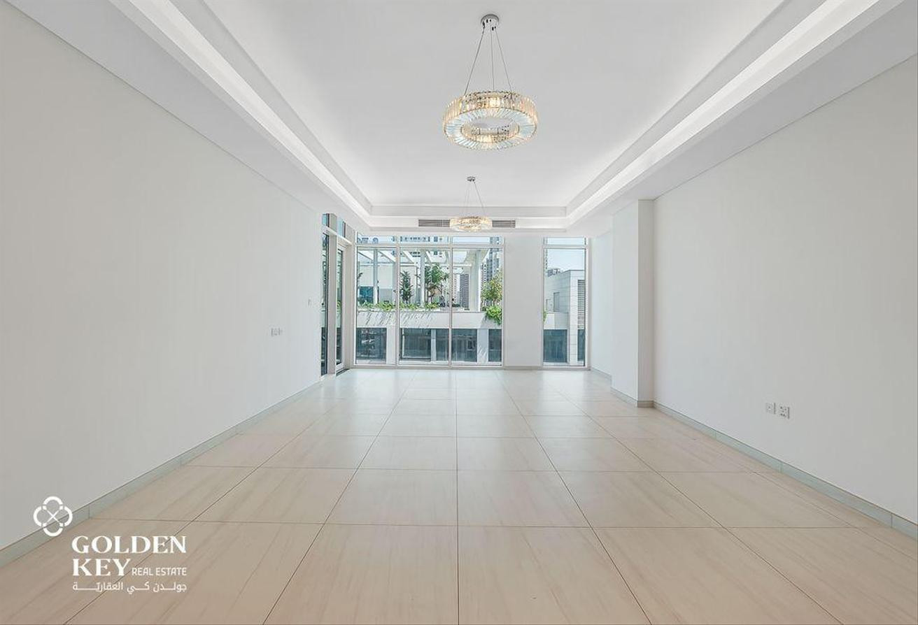 Modern 2BR + Maid Room Apartment | Gewan Island