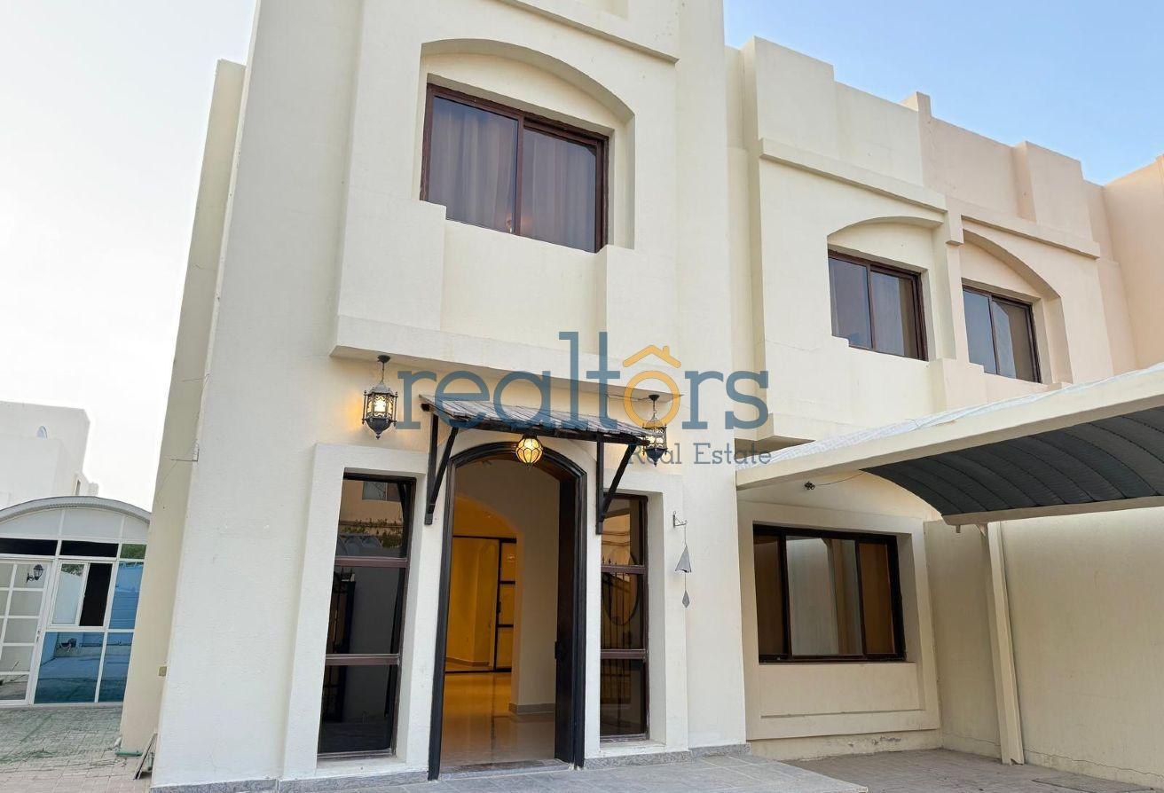 Amazing 5 Bedrooms Villa With Outdoor Majlis - Villa in Al Waab Street