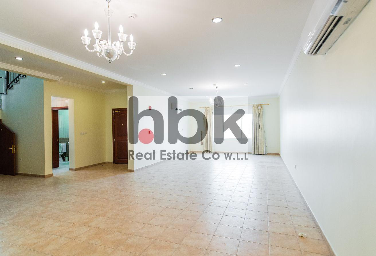 3 Master bedrooms + Maids NO COMMISSION - Compound Villa in Al Ain Compound