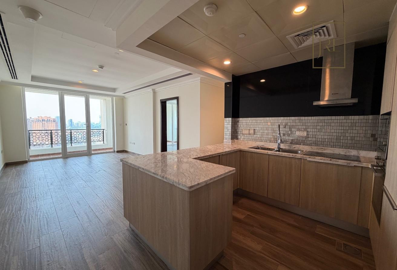 Beach View 1 Bedroom+Office in Viva Bahriyah