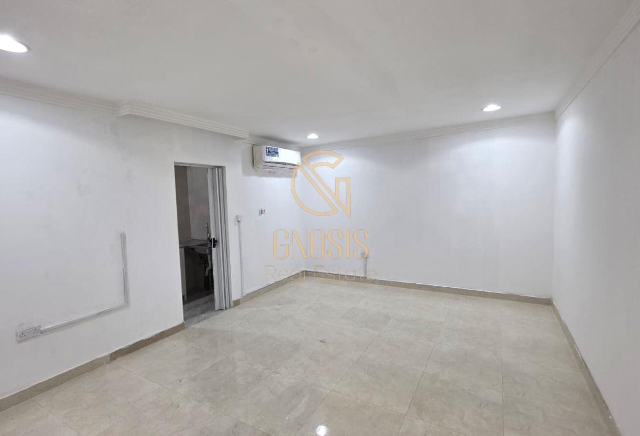 SPACIOUS STUDIO U/F IN AL MAMMOURA WITH BILLS INCL - Studio Apartment in Al Maamoura