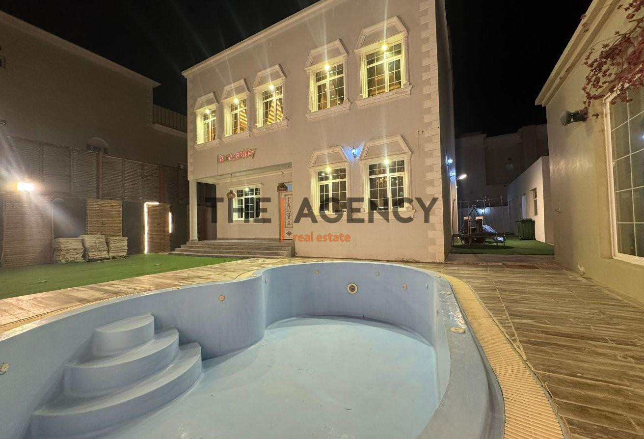 Luxury Independent Villa in Umm Qarn - Villa in Umm Qarn