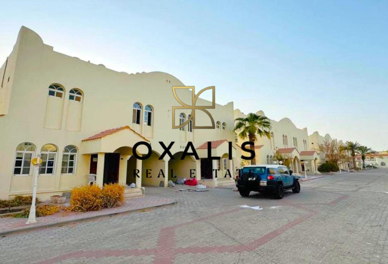 HUGE AND SPACIOUS 5 BHK VILLA | AMAZING AMENITIES - Villa in Al Thumama
