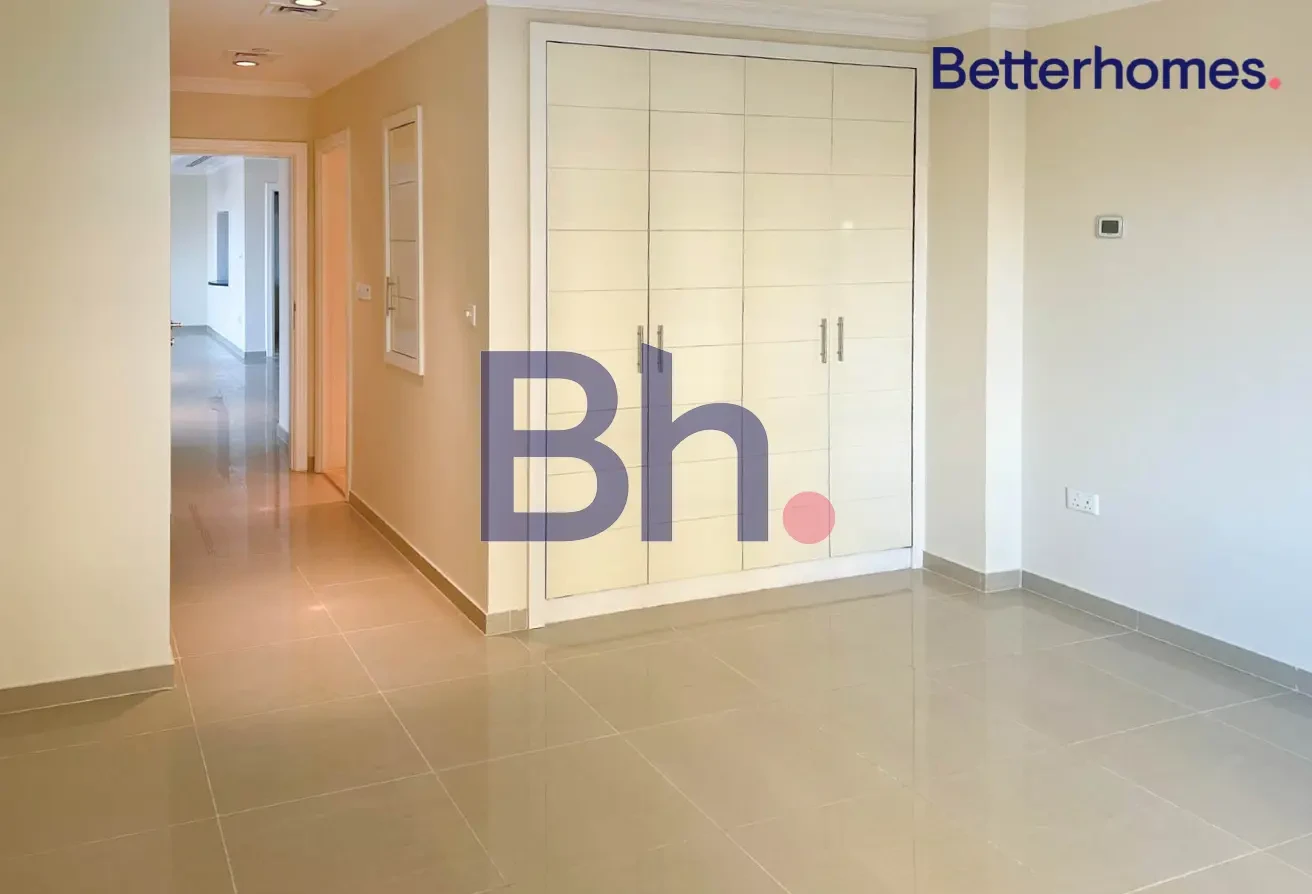 MODERN | 2 BEDROOMS | SEMI FURNISHED | SPACIOUS - Apartment in Doha