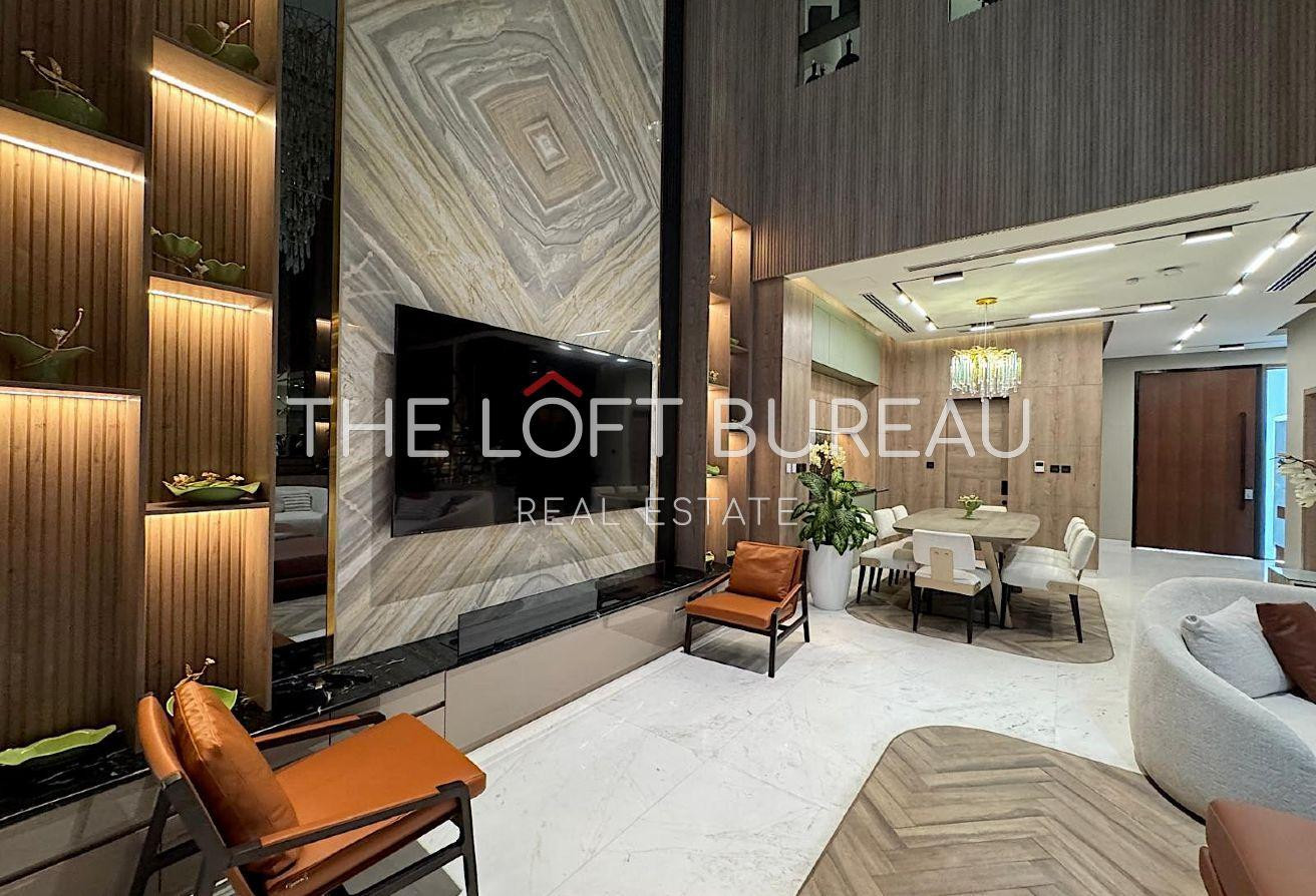 FREEHOLD | LUXURY BRAND NEW VILLA | PRIVATE POOL - Townhouse in Giardino Gardens