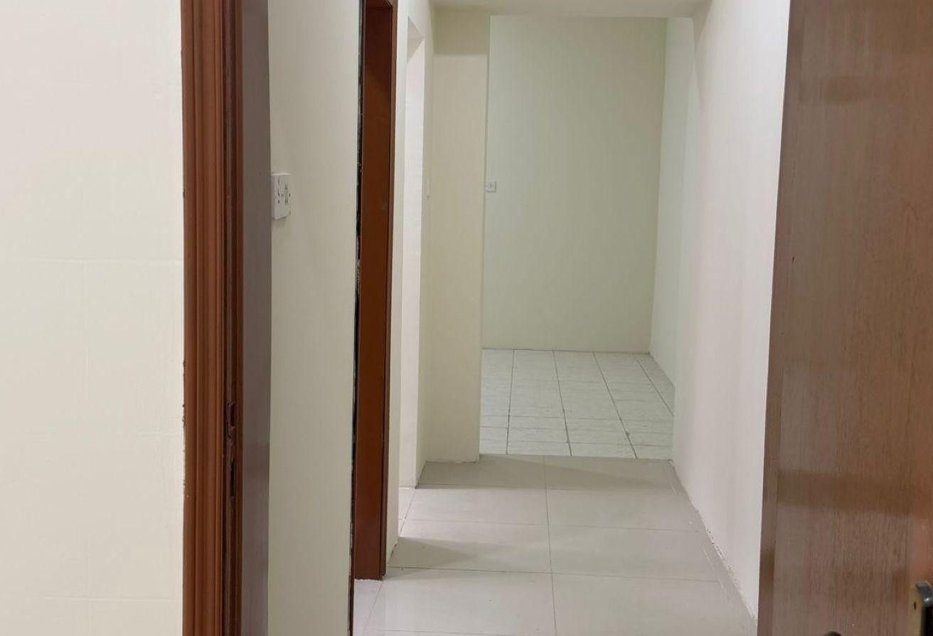 Luxury FF 2bhk Apartments beside crown plaza