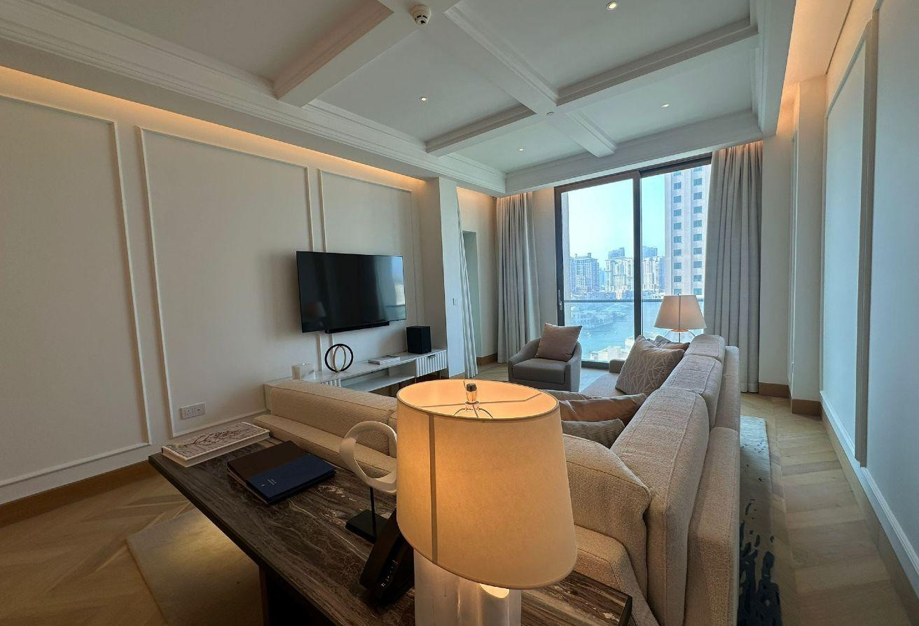 Super Luxury 1BHK in Four Seasons The Pearl - Hotel Apartments in East Porto Drive