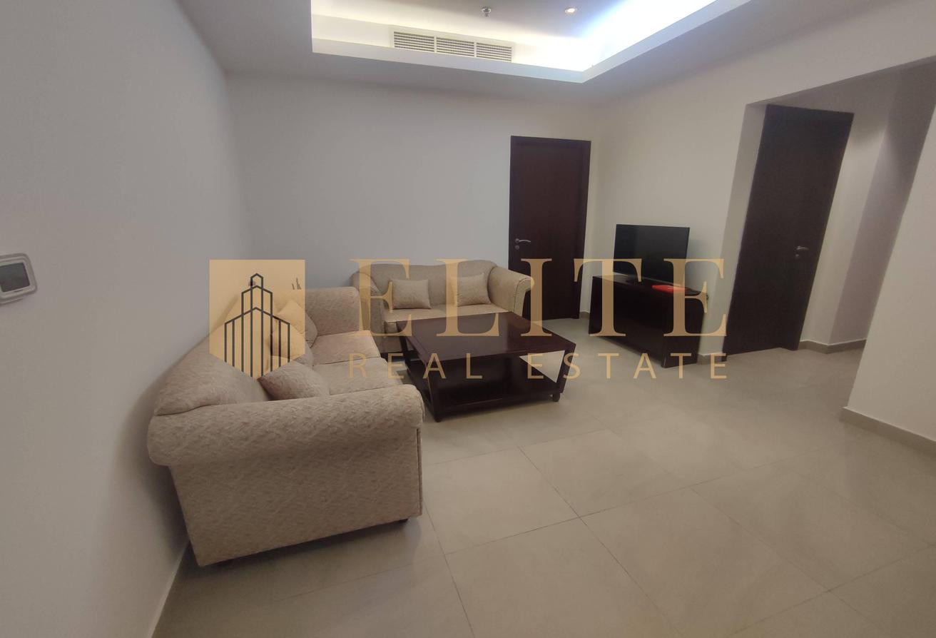 2 bedrooms flat for rent in Umm Gwalina