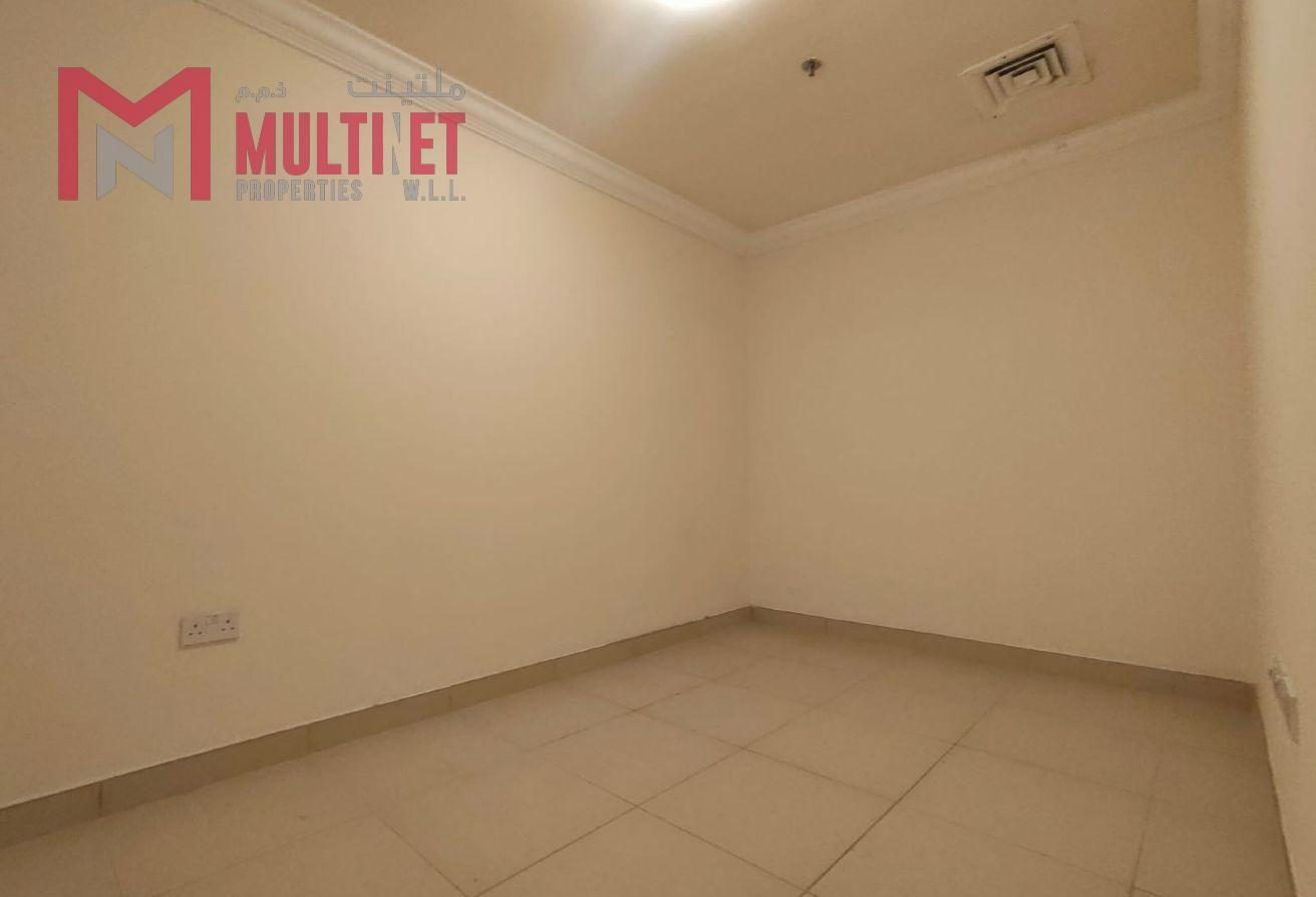 Opportunity For Spacious 1 Bedroom + Office - Apartment in East Porto Drive