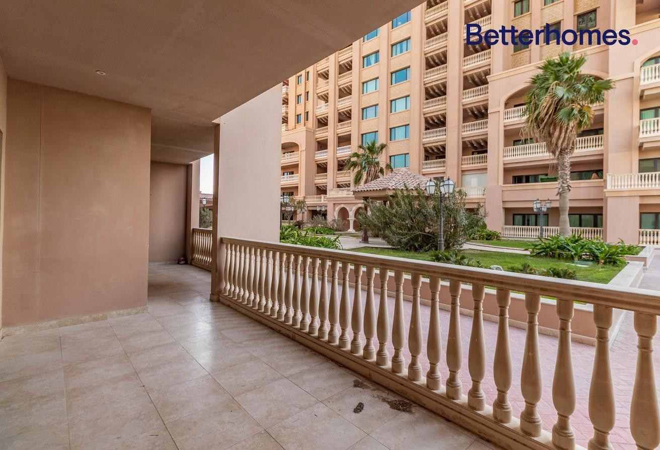 2-Bedroom Semi-Furnished Apartment Porto Arabia - Apartment in Doha
