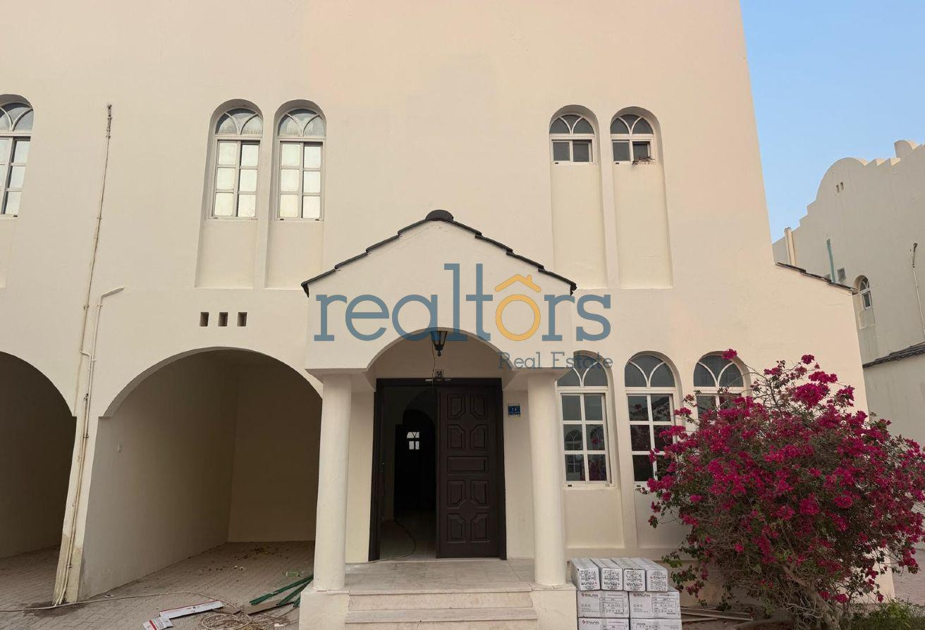 Bright 4BR+Maid Compound Villa in Al Thumama - Compound Villa in Al Hadara Street