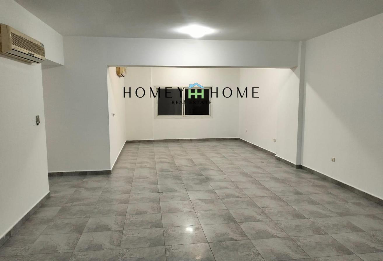 3bhk apartment in Bin Mahmoud Unfurnished