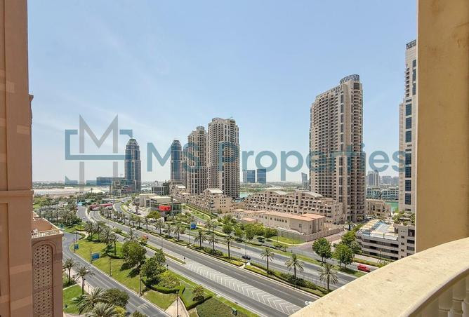 Premium 3BHK Stunning Flat with Full Marina View