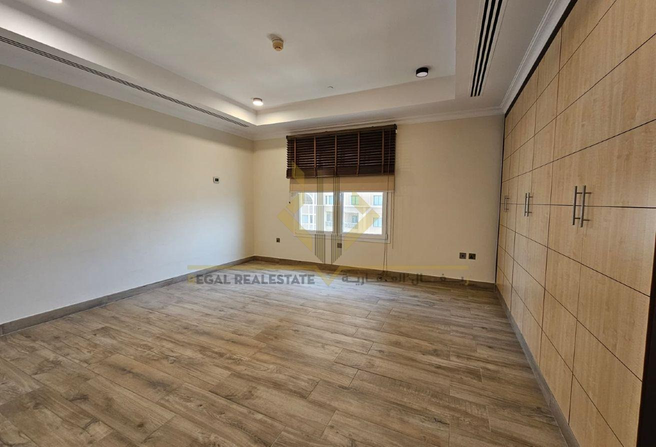 1BHK in Porto arabia INC Bills for only 7300