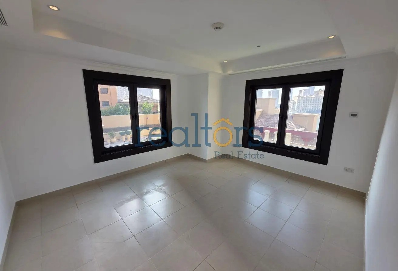 Direct Marina | Renovated | Cozy 2 Bedrooms