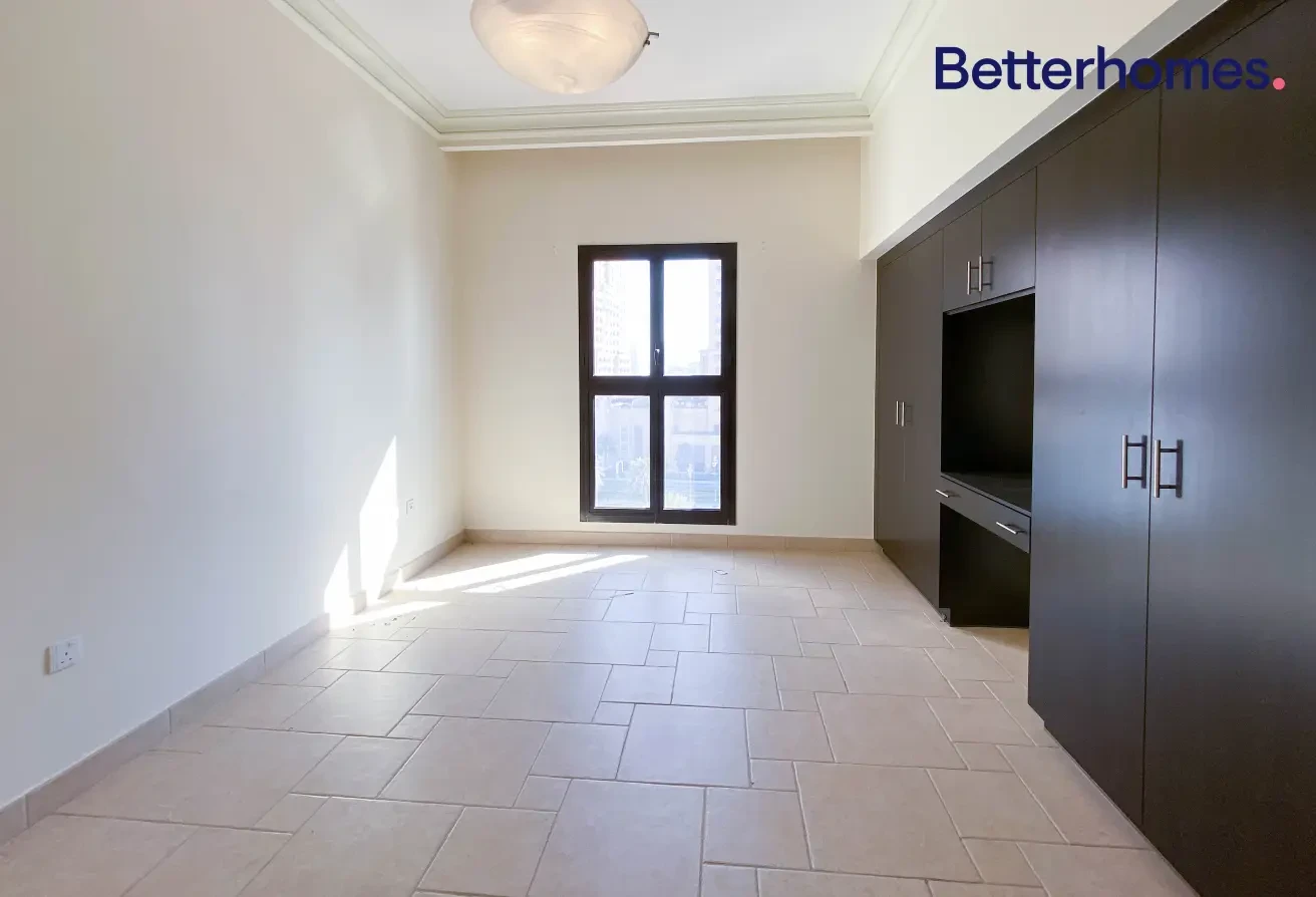 SPACIOUS | 3 BEDROOMS | SEMI FURNISHED | BILLS INC - Apartment in Doha