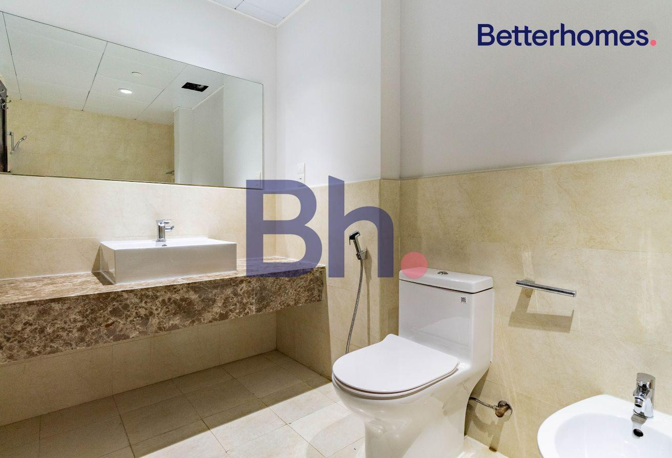SPACIOUS 1 BEDROOM | SEMI-FURNISHED | PORTO ARABIA