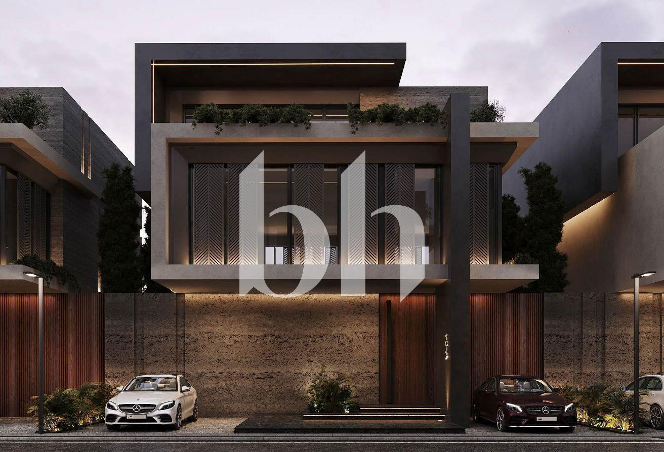 فيلا عائلية فاخرة مع بنت هاوس ومصعد