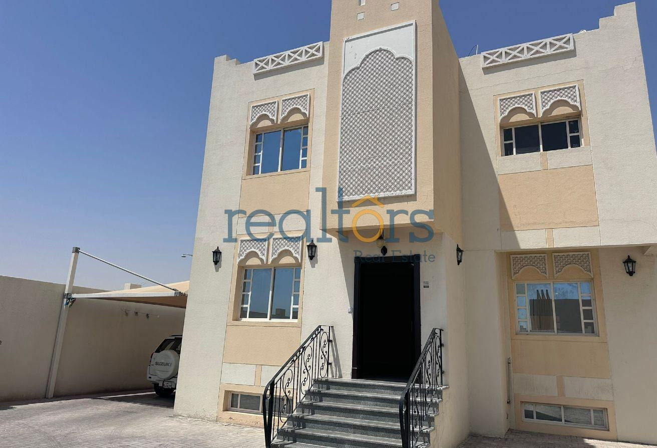 Stylish &amp; Elegant 3BR Villa in Al Waab - Compound Villa in Curlew Street