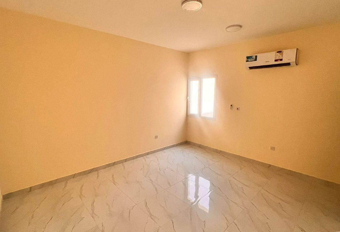 SPACIOUS 3 BEDROOMS IN ALKHEESA UN FURNISHED - Apartment in Al Keesa Gate