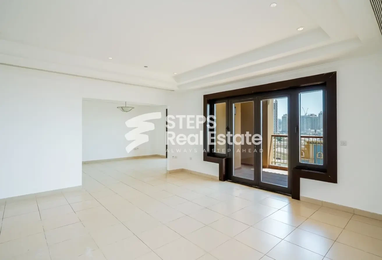 2BR Apartment with Maid Room for Sale in The Pearl - Apartment in East Porto Drive