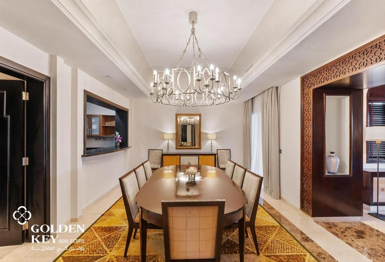 Including Bills+ Wifi ✅ Balcony✅ Fully furnished - Villa in South Gate