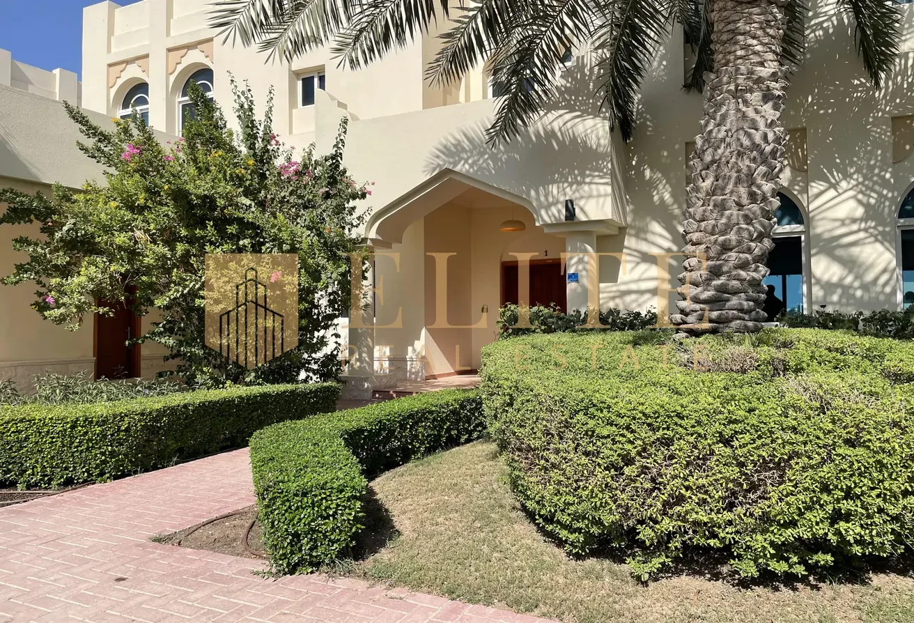 Luxurious Sea View 4 Master Bedrooms Villa - Villa in West Bay Lagoon