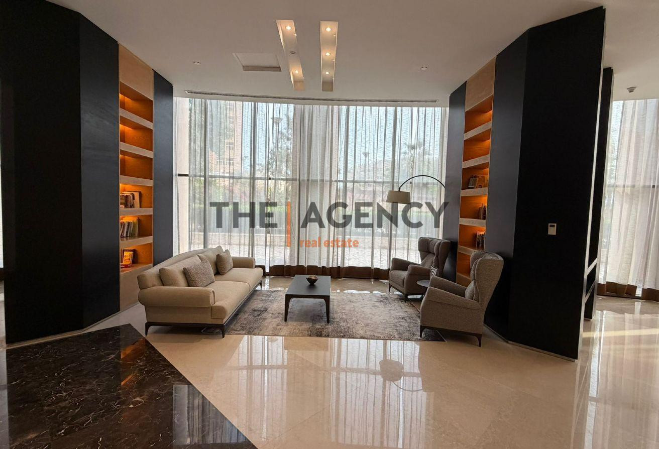 Ultra-Luxury 5-Bedroom Penthouse – West Bay - Penthouse in West Bay