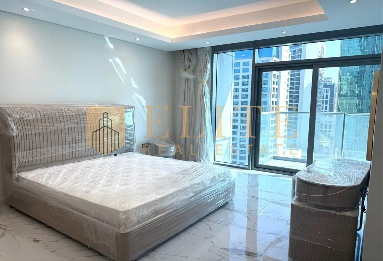 2BHK / Fully Furnished / Brand New With Balcony - Apartment in Marina District