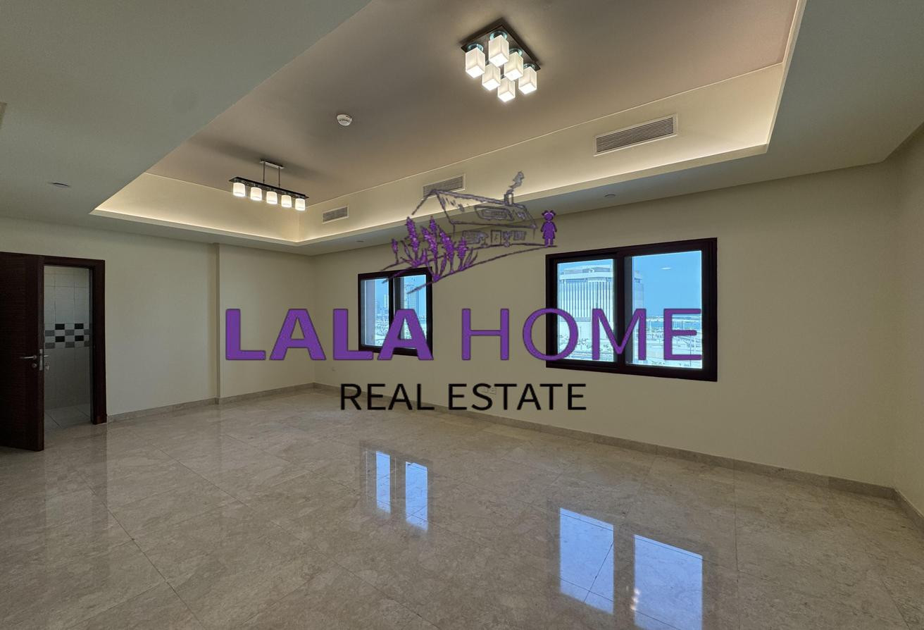 Spacious 3Bedrooms + Maid’s apartment