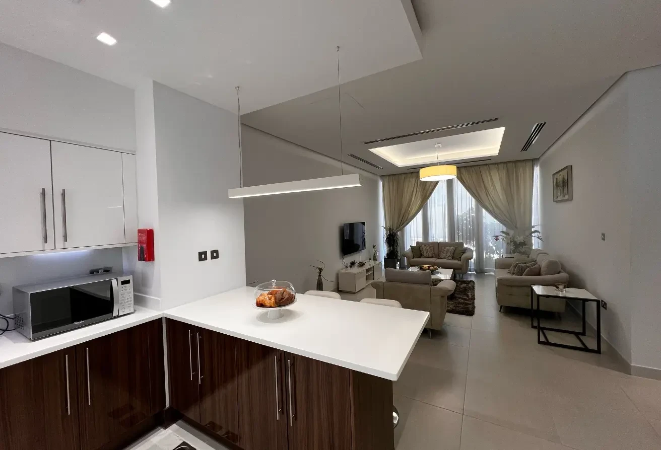 SEMI FURNISHED 5 BEDROOM VILLA IN COMPOUND - Villa in Al Waab