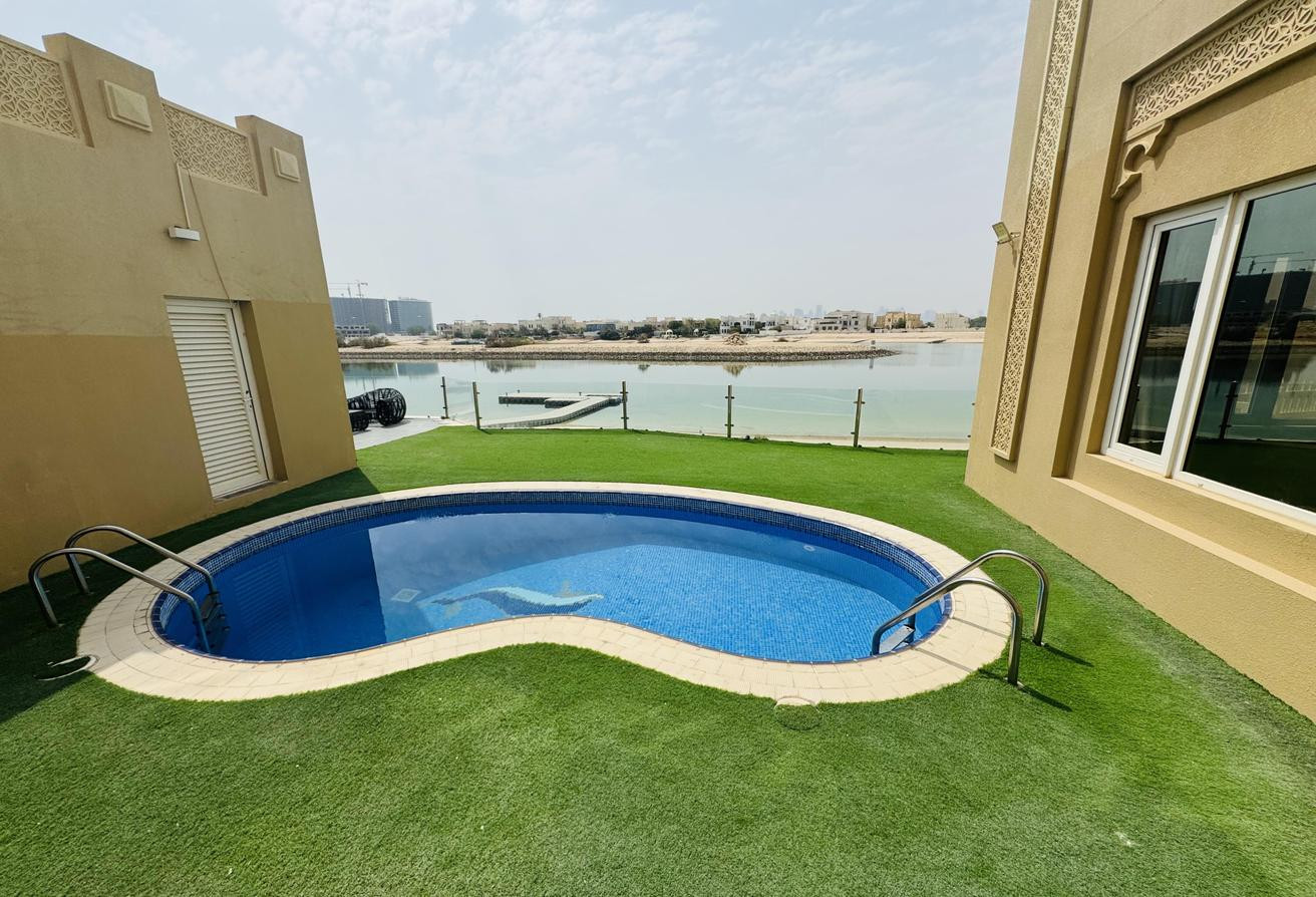 Semi-Commercial Villa | for Clinic