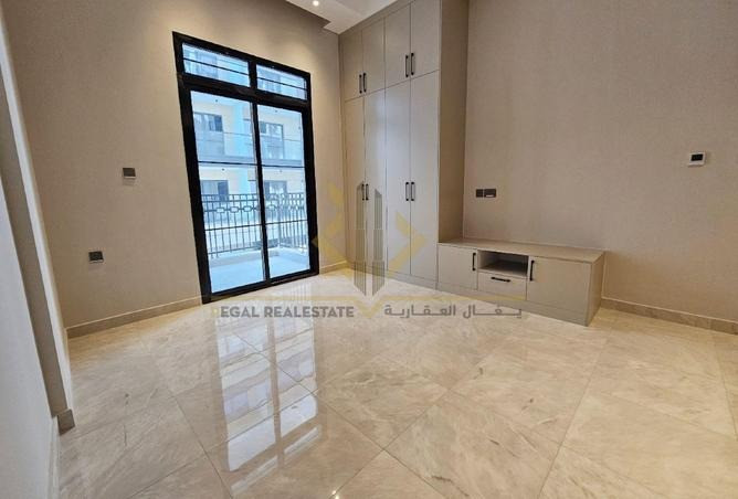 READY ! Elie Saab 1BR | Branded | High ROI