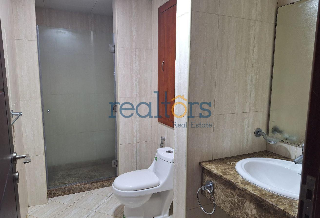 Including bills. Beautiful studio apartment - Apartment in Tower 14
